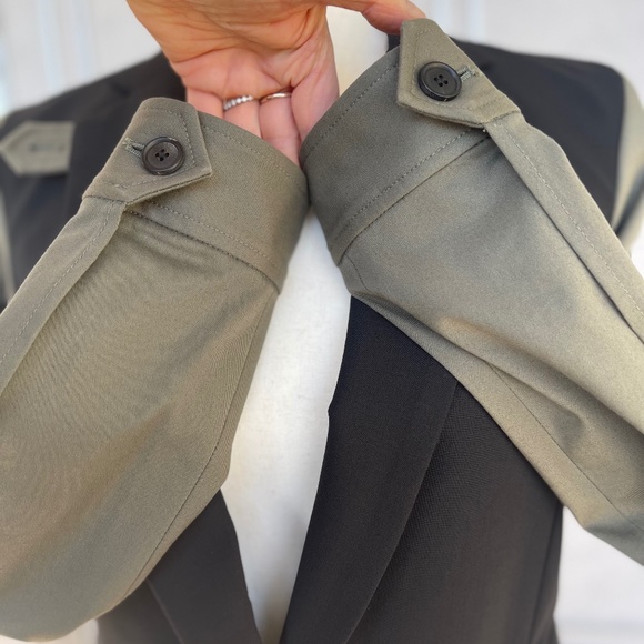 Women's Black and Gray Blazer - Picture 3 of 12